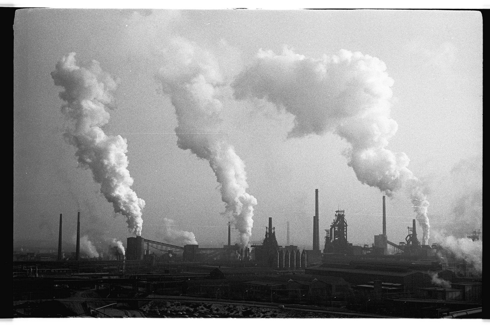 Winter über Kokerei & Stahlwerk Duisburg 1981