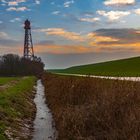 Winterabend am Campener Leuchtturm