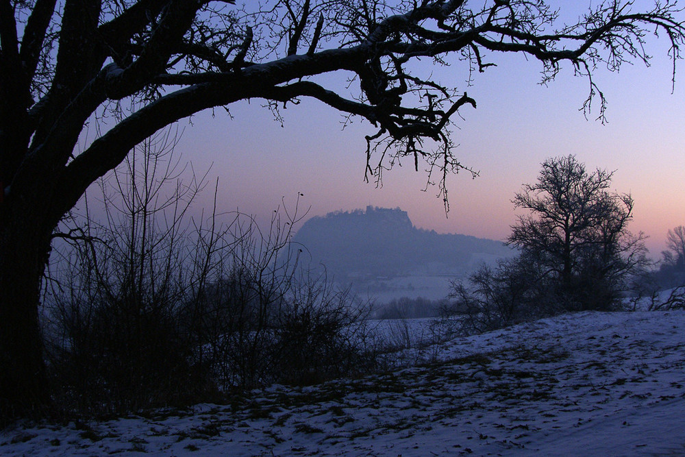 Winterabend am Hohentwiel