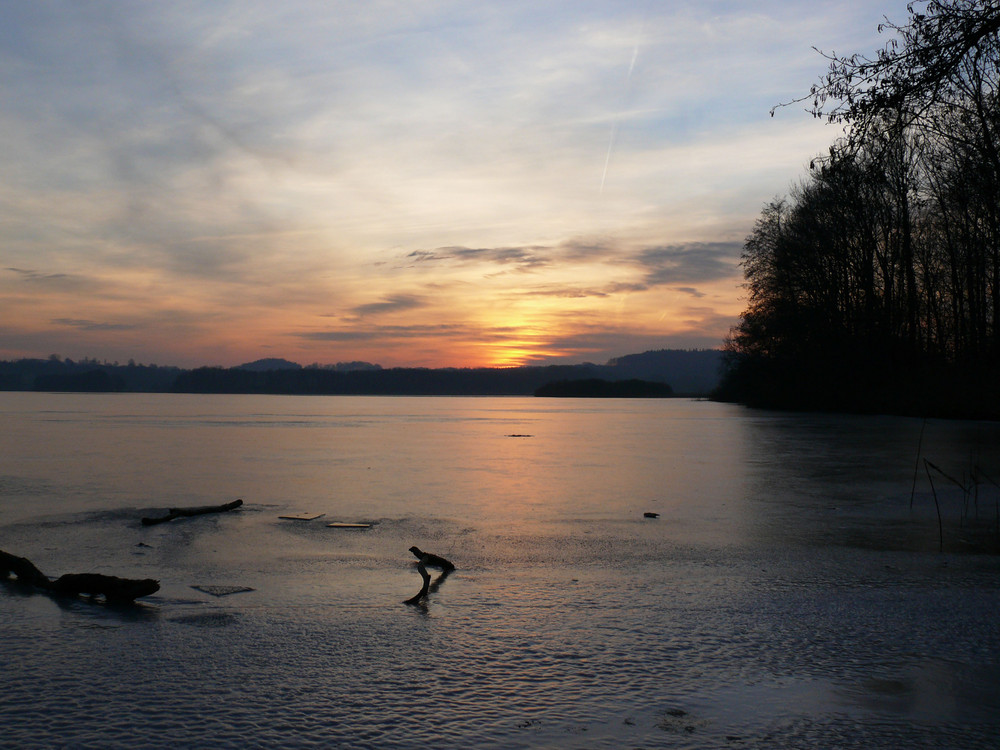 Winterabend am Westensee