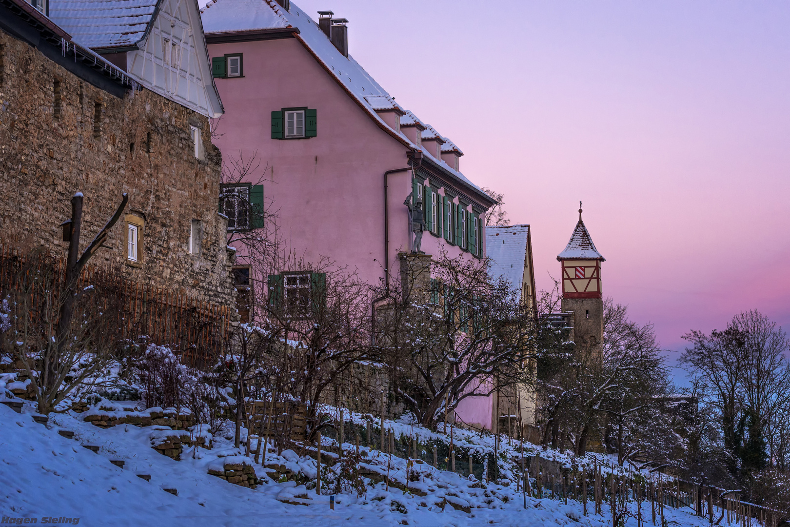 Winterabend im Burgviertel