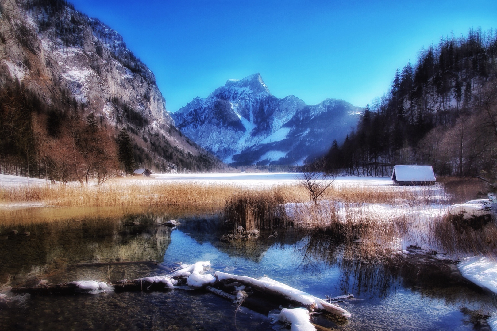 Winteransicht vom Leopoldsteinersee