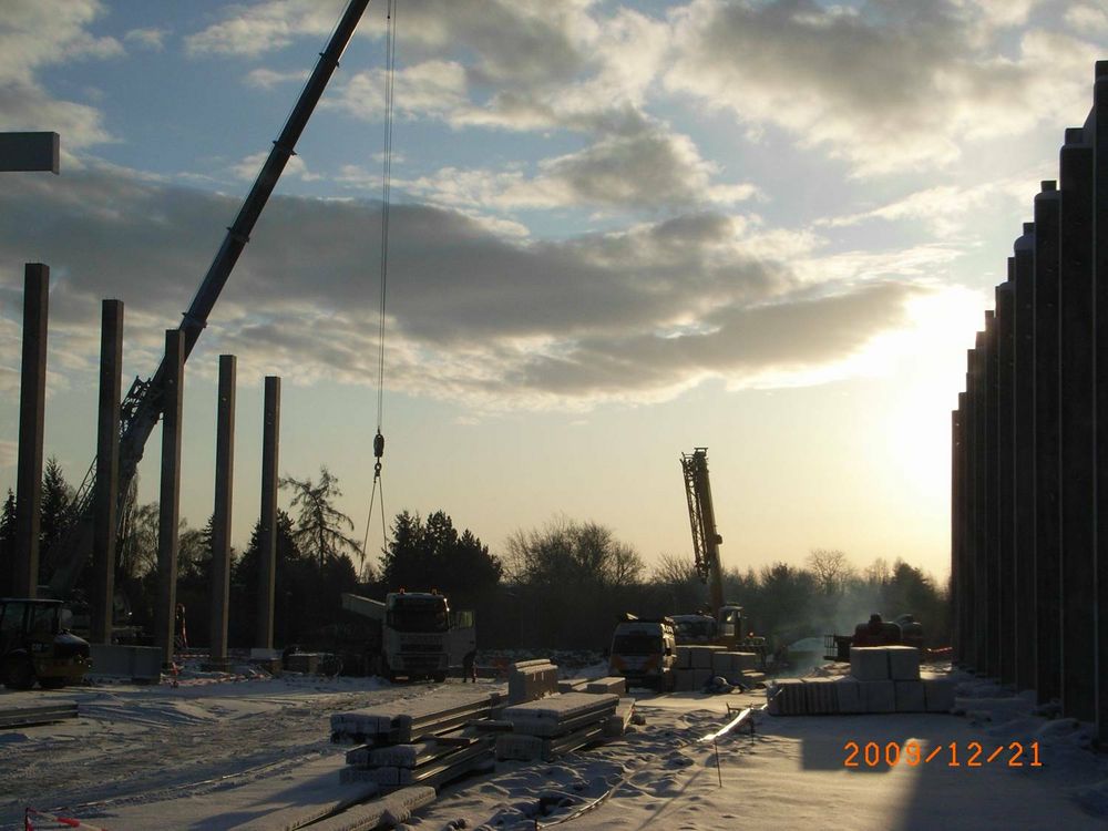 Winterbaustelle im "Zwielicht" bei -15°C