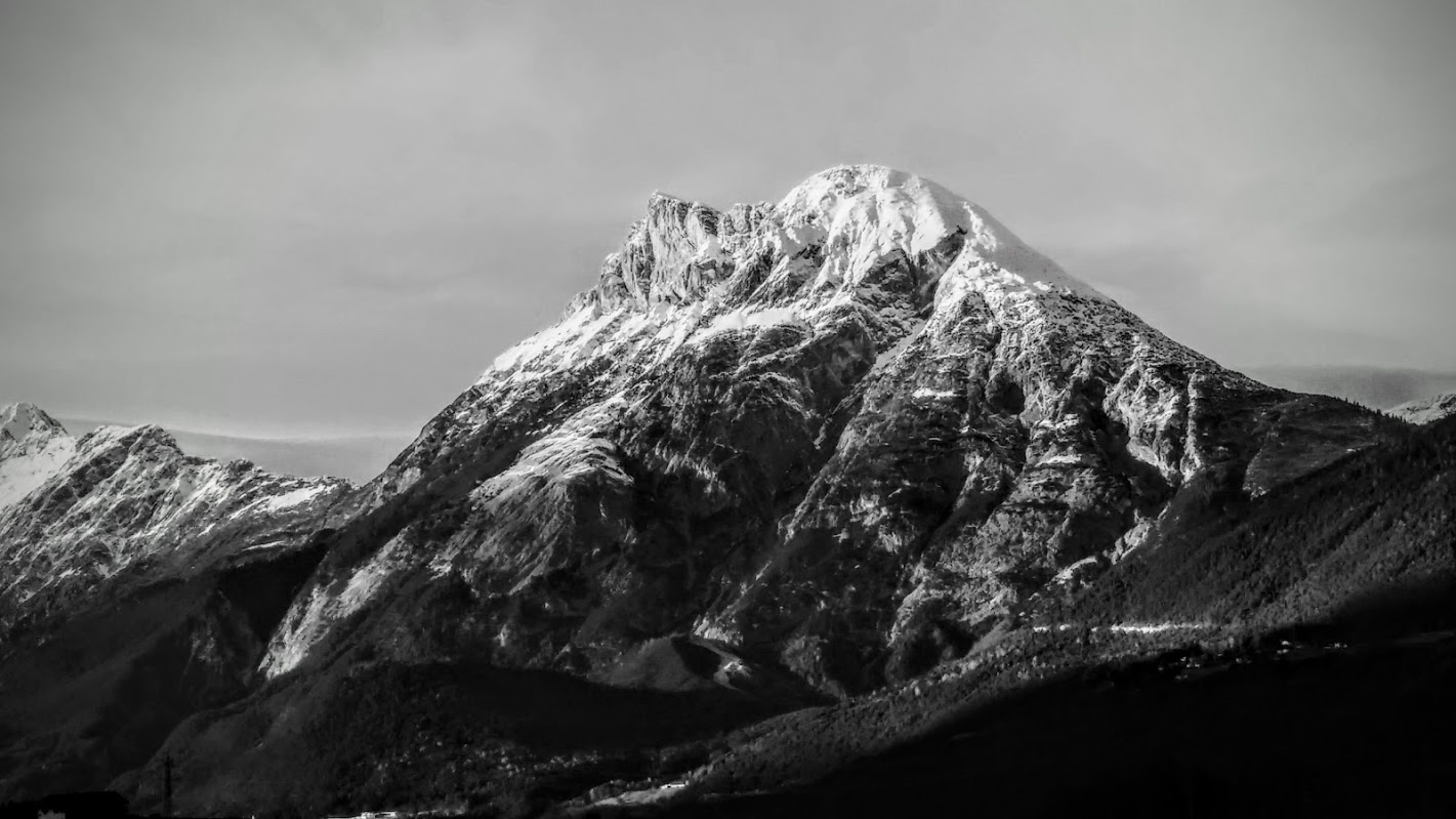 Winterbeginn am Hausberg