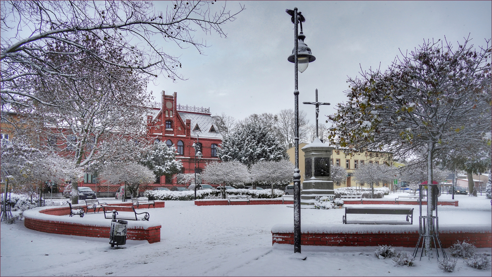 Winterbild:  Die Polnische Post ...