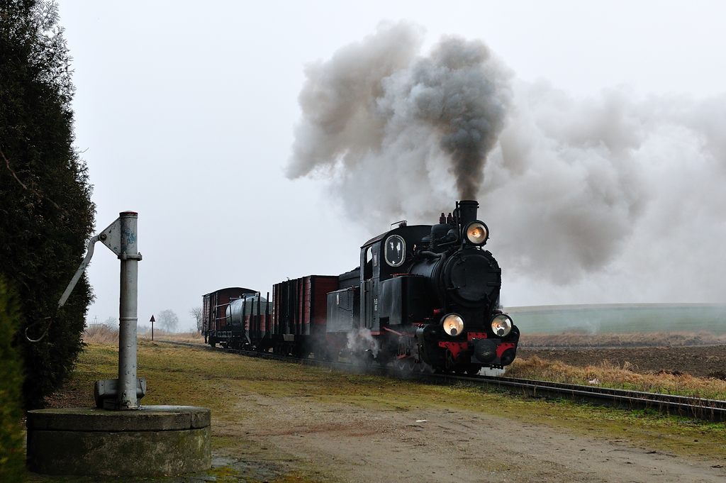 "Winterdampf"-dampf auf der Zniner Kreisbahn II