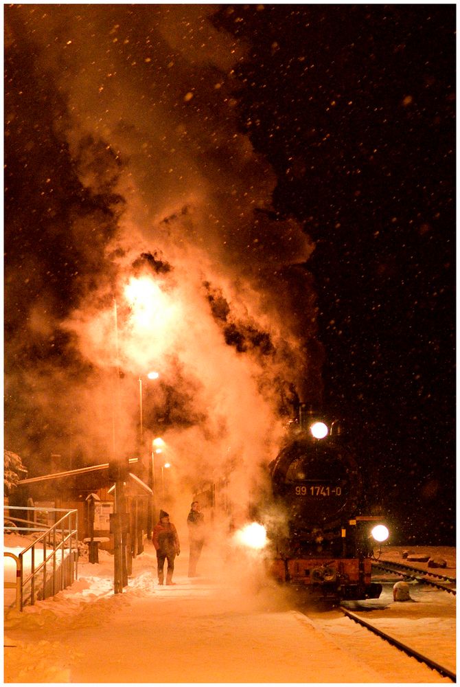 Winterdampf im Erzgebirge XV