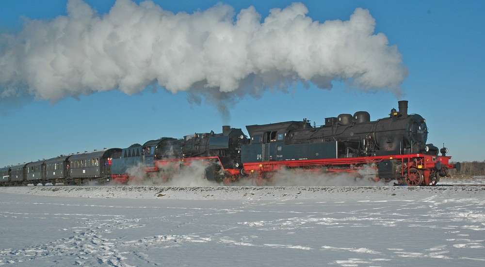 Winterdampf mit Vorspann