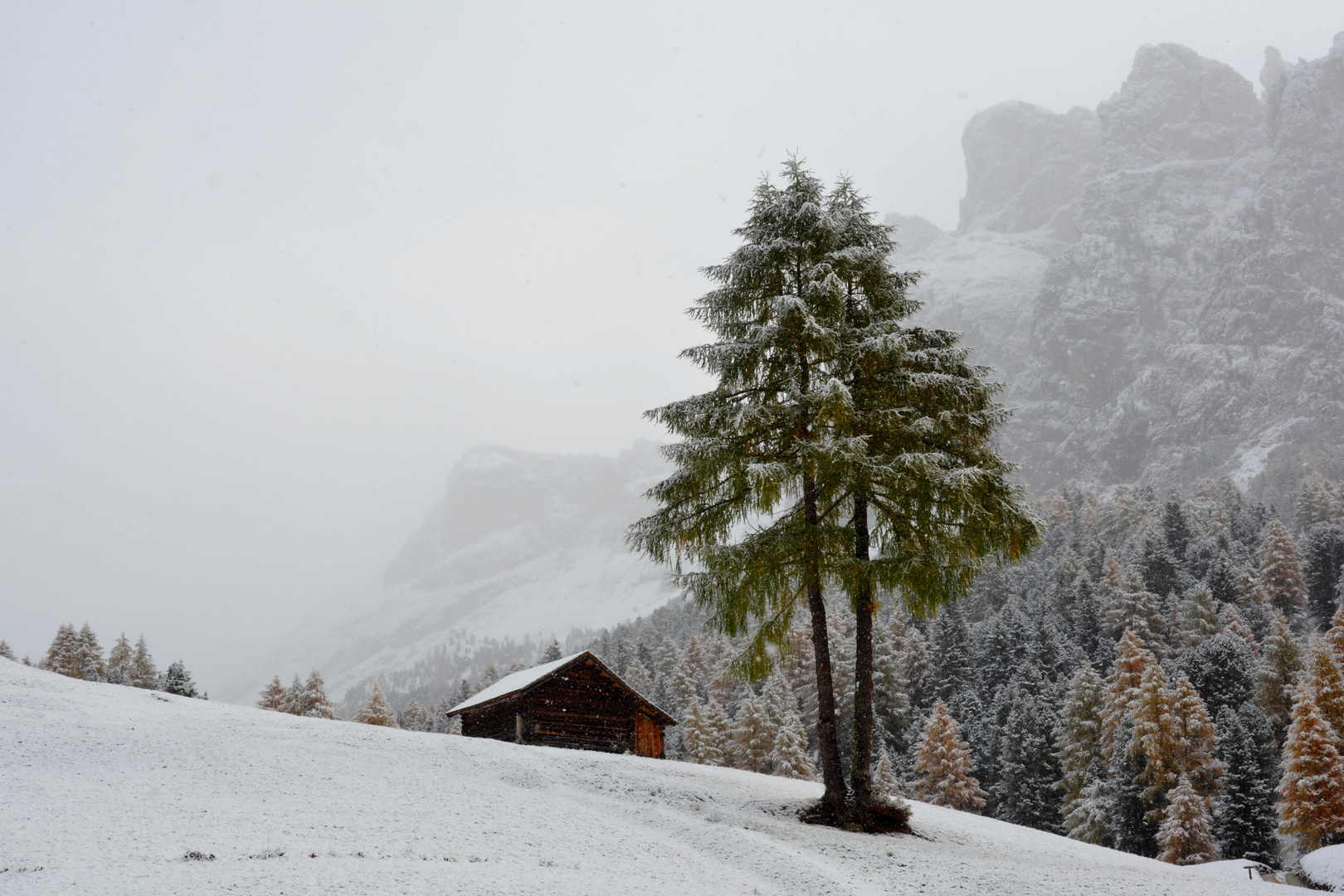 Wintereinbruch im Grödnertal