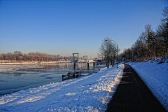 Winteridylle am Kanal