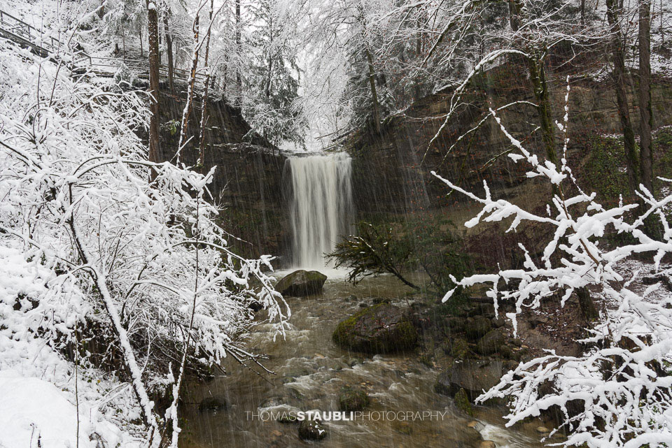 Winterimpressionen an einem Wasserfall