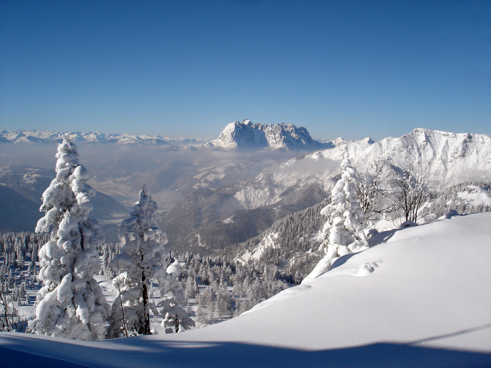 Winterlandschaft bei Waidring in Tirol (AT)