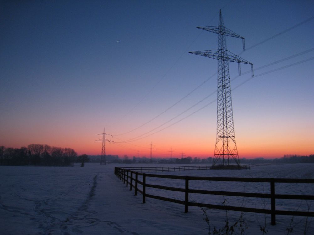 winterliche Abenddämmerung von LadyTi 