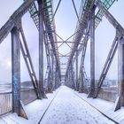 winterliche Hubbrücke
