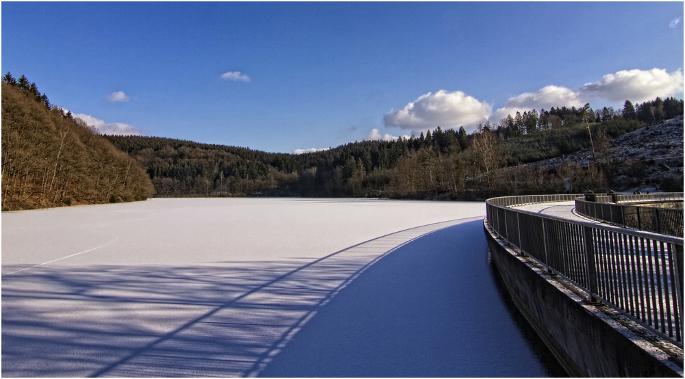 Winterliche Jubach