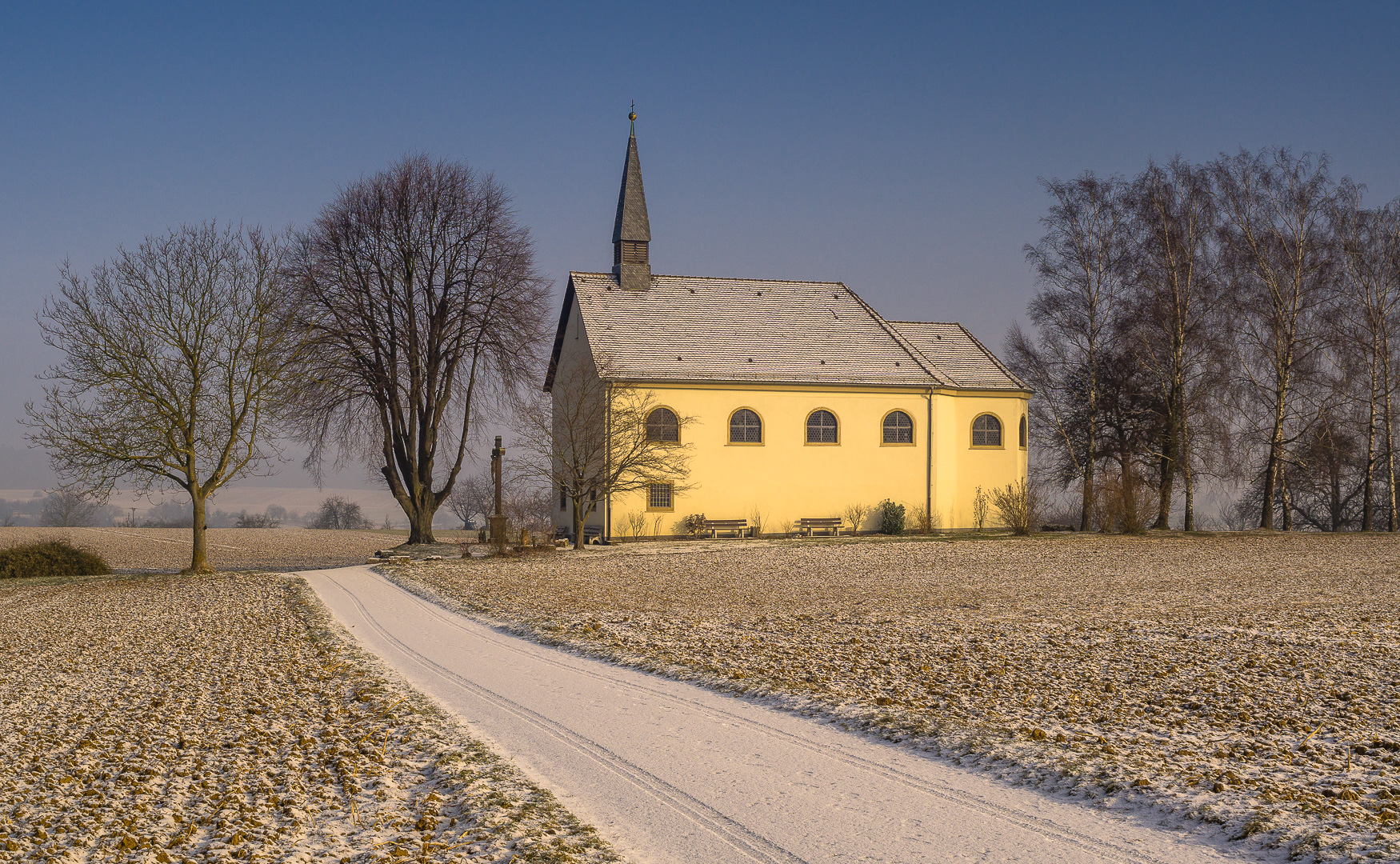 Winterliche Kapelle