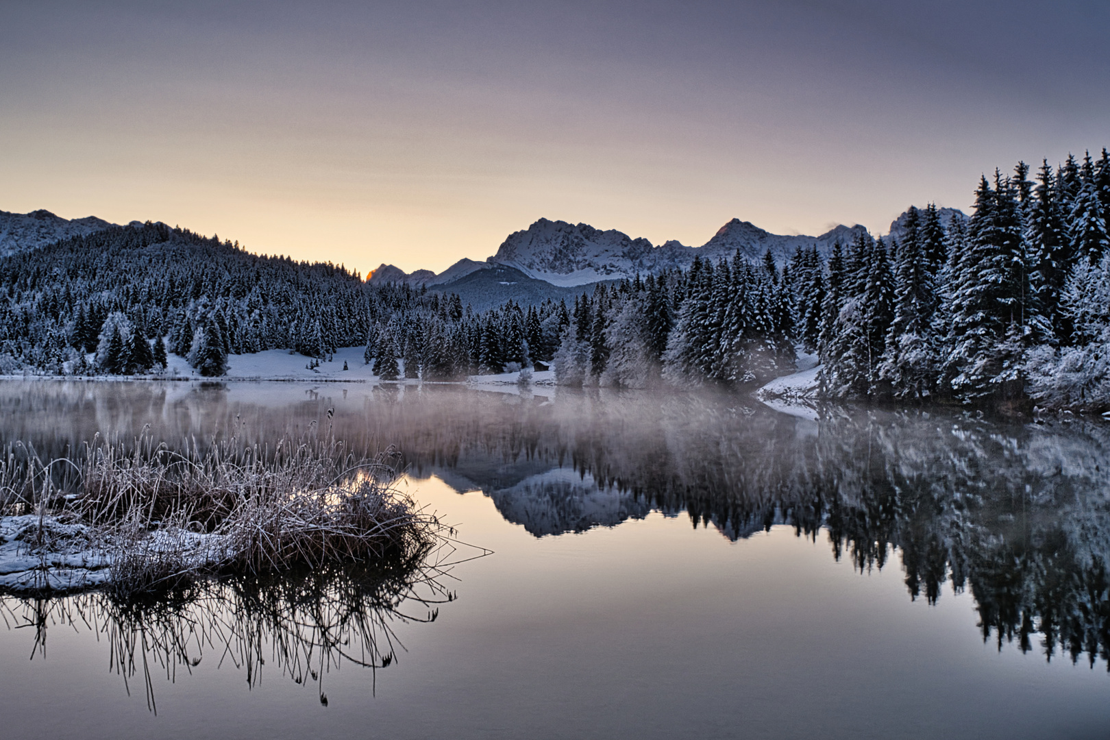 Winterliche Spiegelung