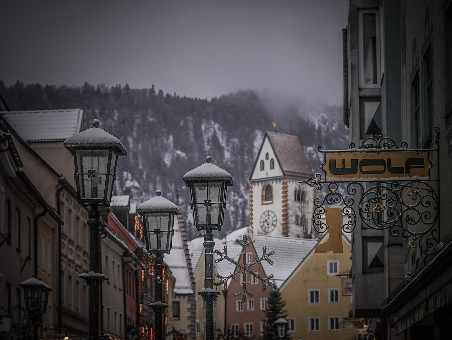 Winterliche Stimmung in Füssens Altstadt