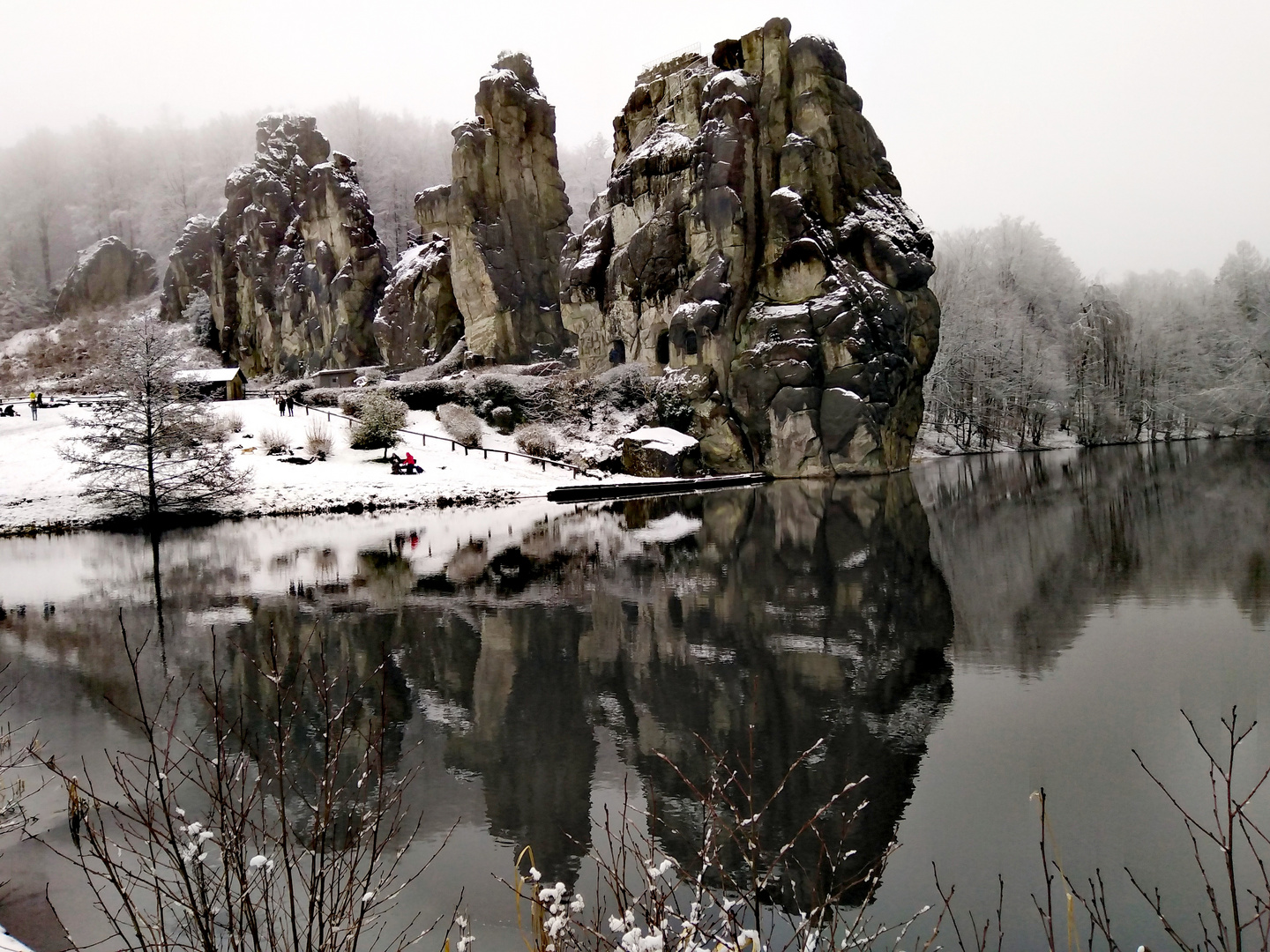 Winterliche Stimmung mit Spiegelung 