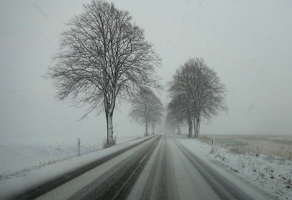 Winterliche Straßenverhältnisse