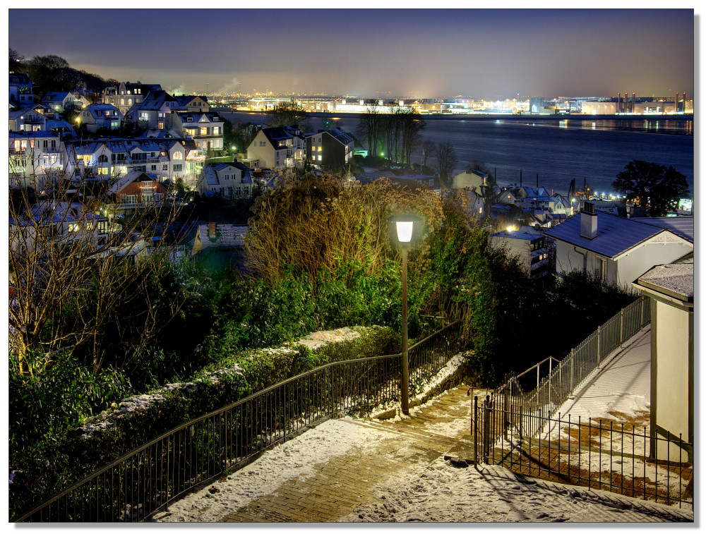 Winterliche Terrasse mit Ausblick