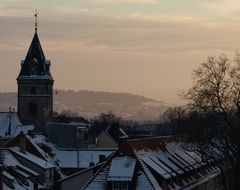 Winterlicher Abenddunst über der Stadt