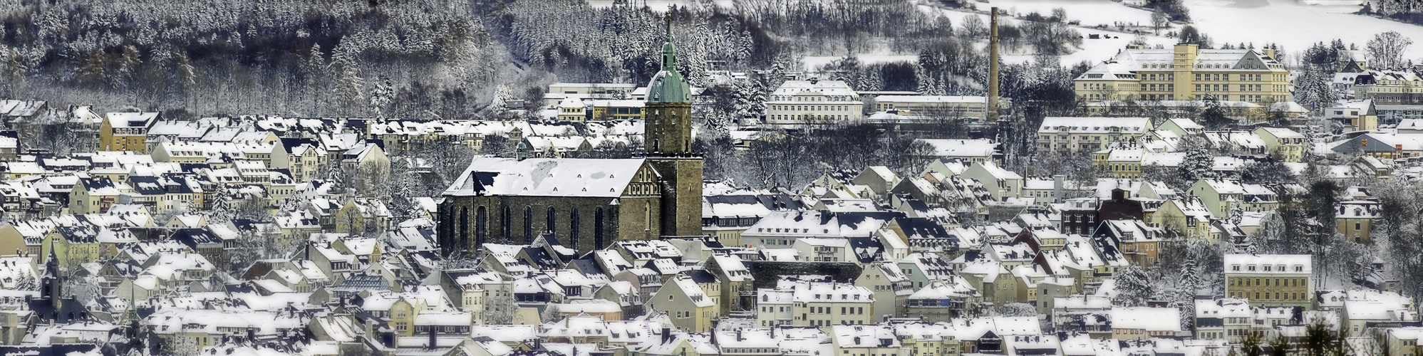 winterlicher Blick auf das Zentrum von Annaberg