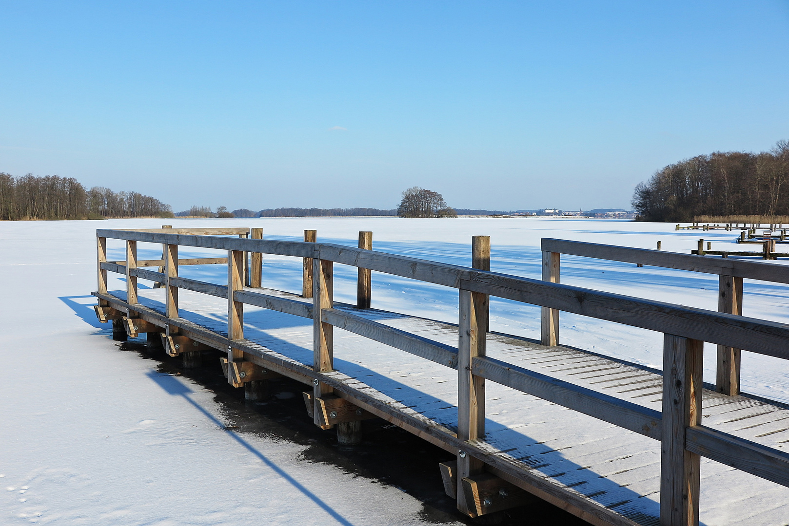 Winterlicher Blick auf den Großen Plöner See im Februar 2018