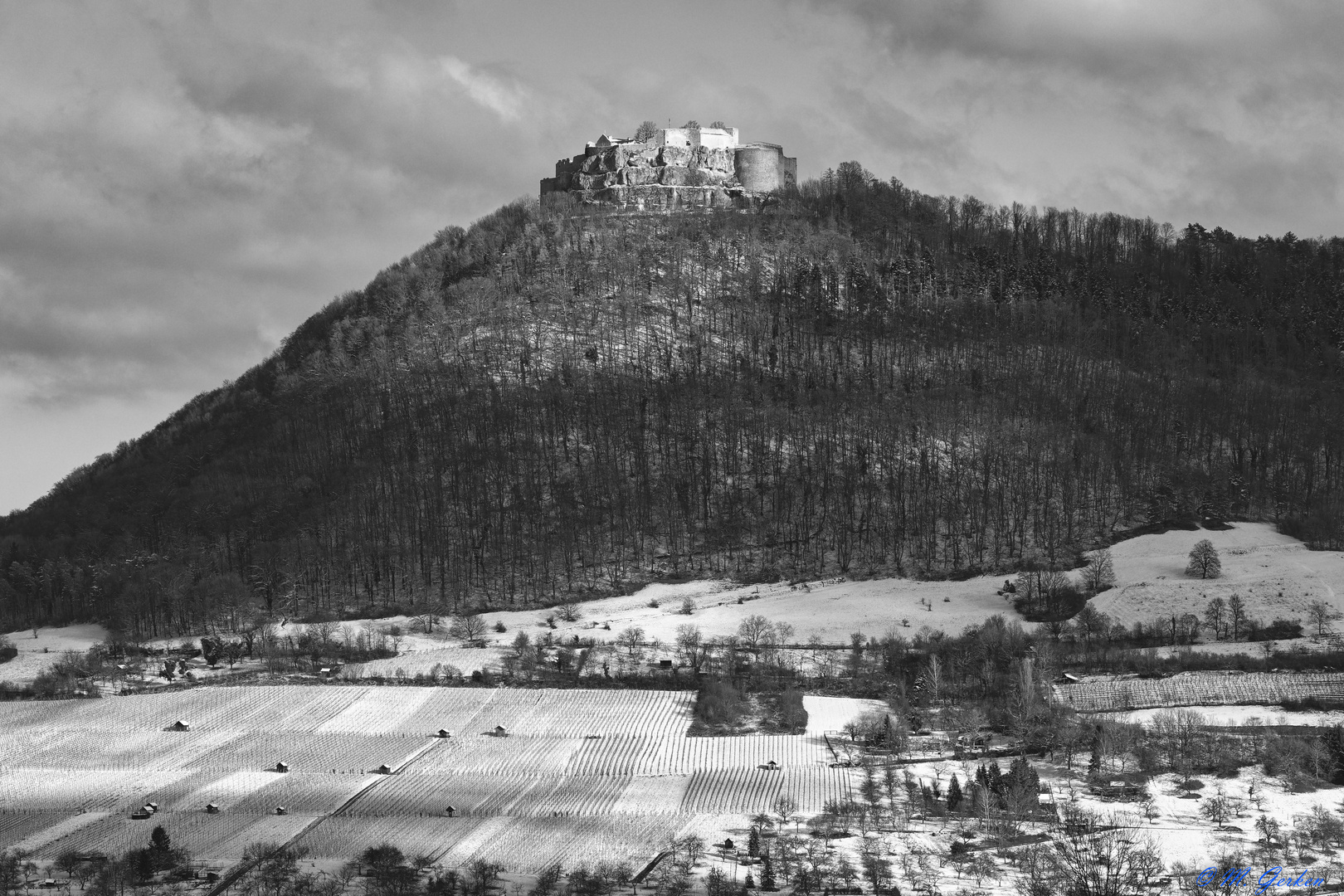 Winterlicher Blick auf den Hohenneuffen