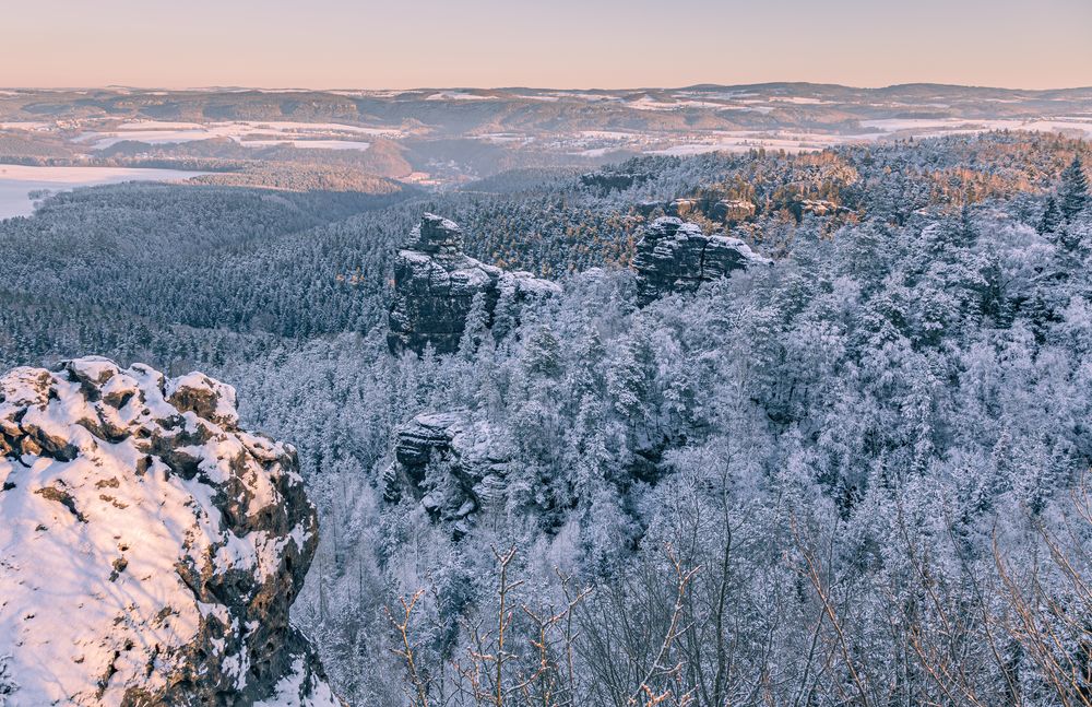 Winterlicher Blick vom Papststein