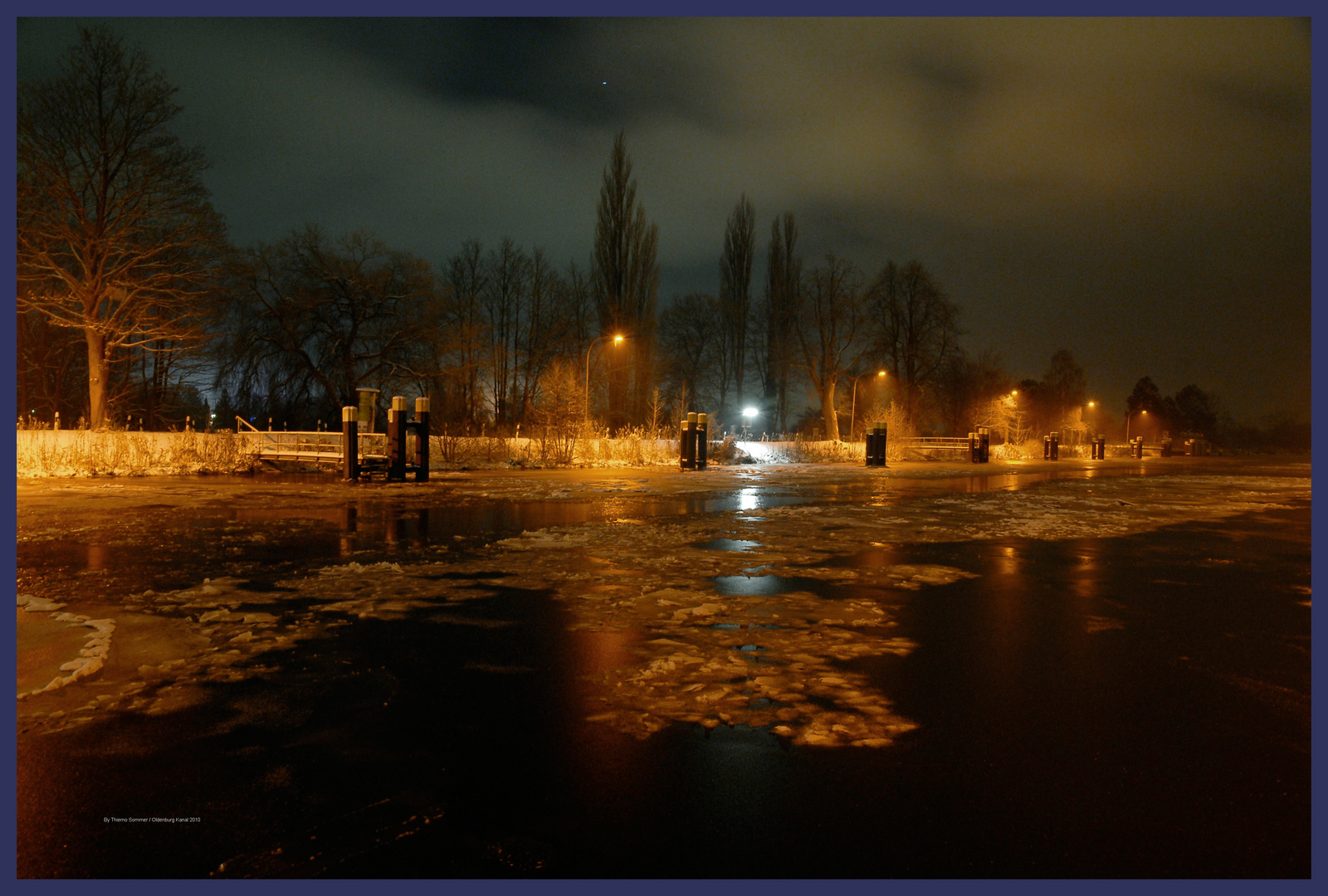 Winterlicher Kanal