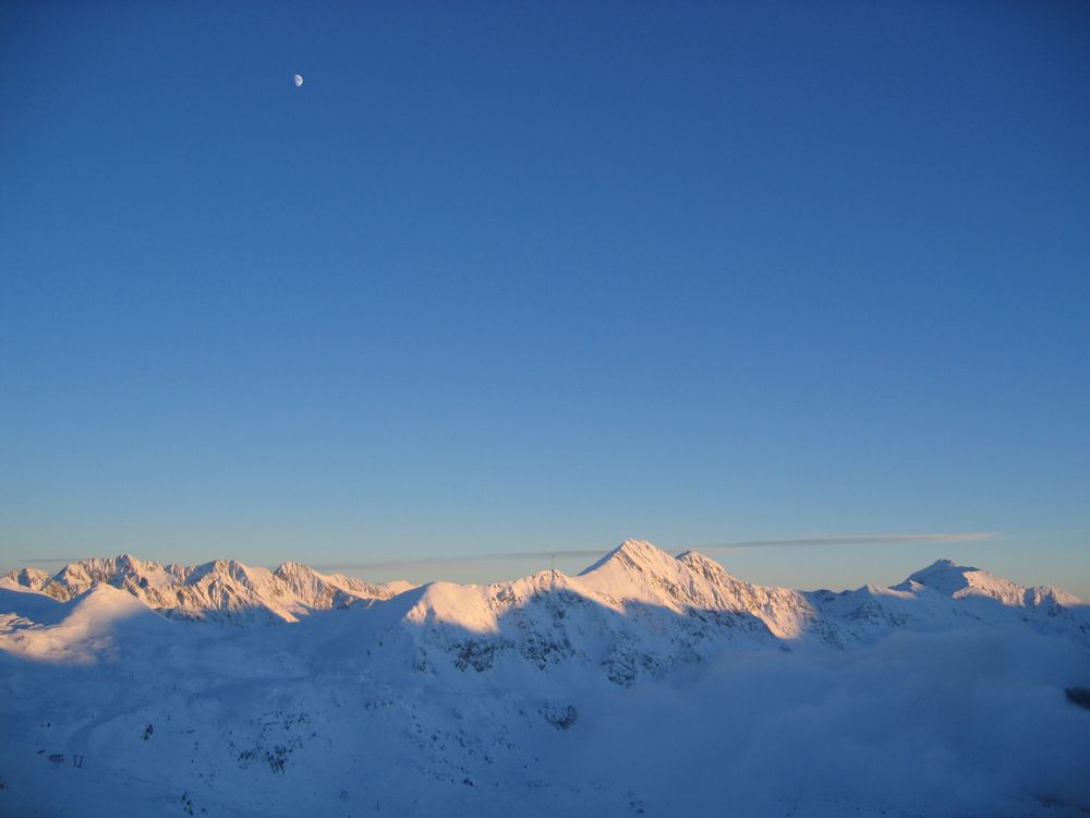 winterlicher Sonnenaufgang von D4N13L90 