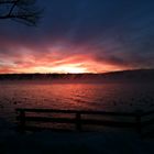 Winterlicher Sonnenaufgang am Starnberger See