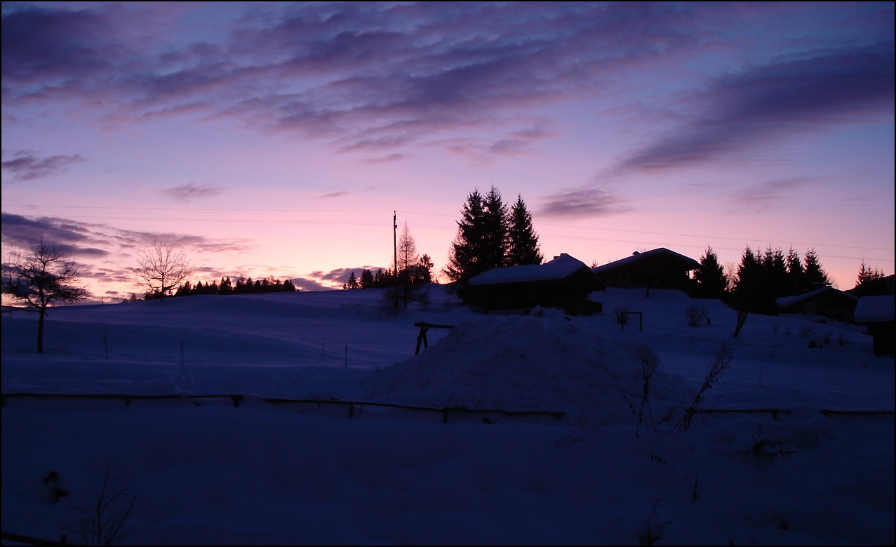 Winterlicher Sonnenaufgang