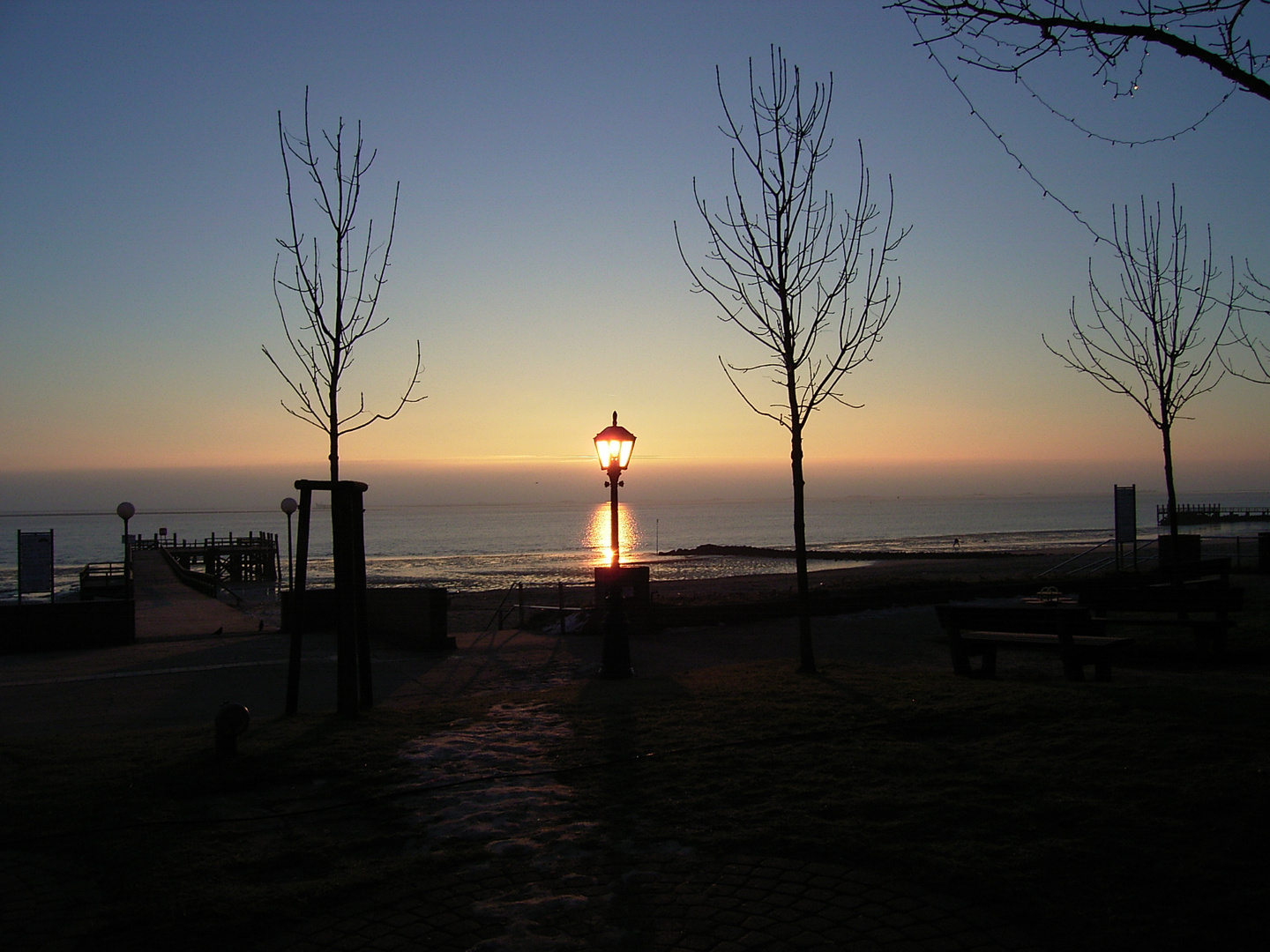 Winterlicher Sonnenaufgang in Wyk auf Föhr