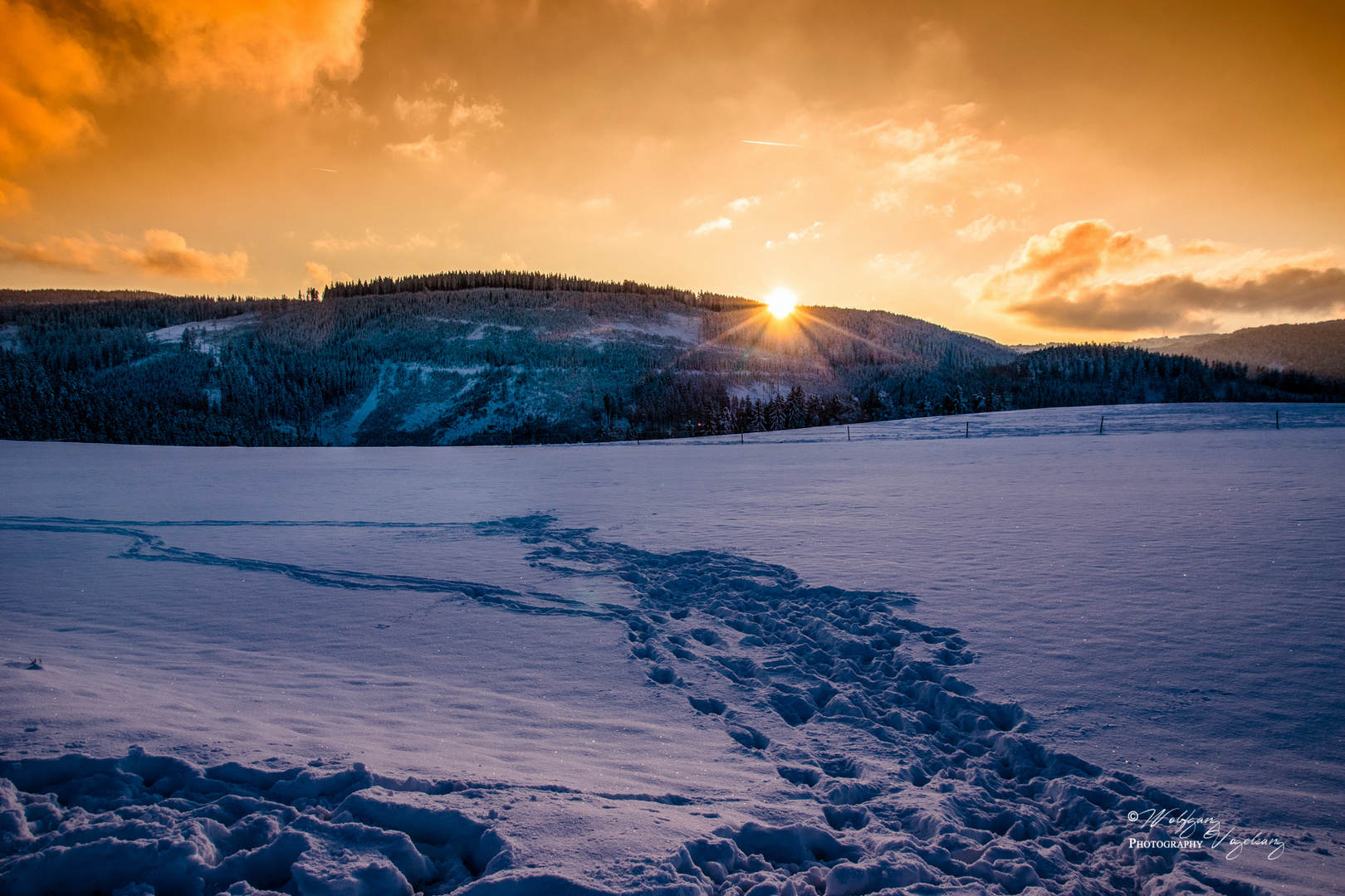 Winterlicher Sonnenuntergang 