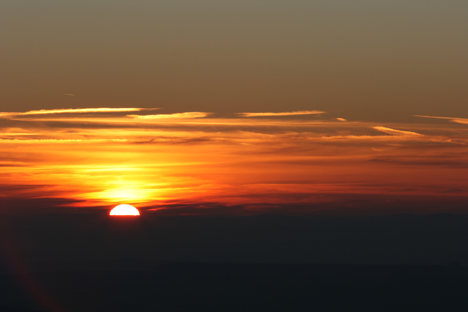 Winterlicher Sonnenuntergang