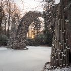 Winterlicher Sonnenuntergang an der Rakotzbrücke