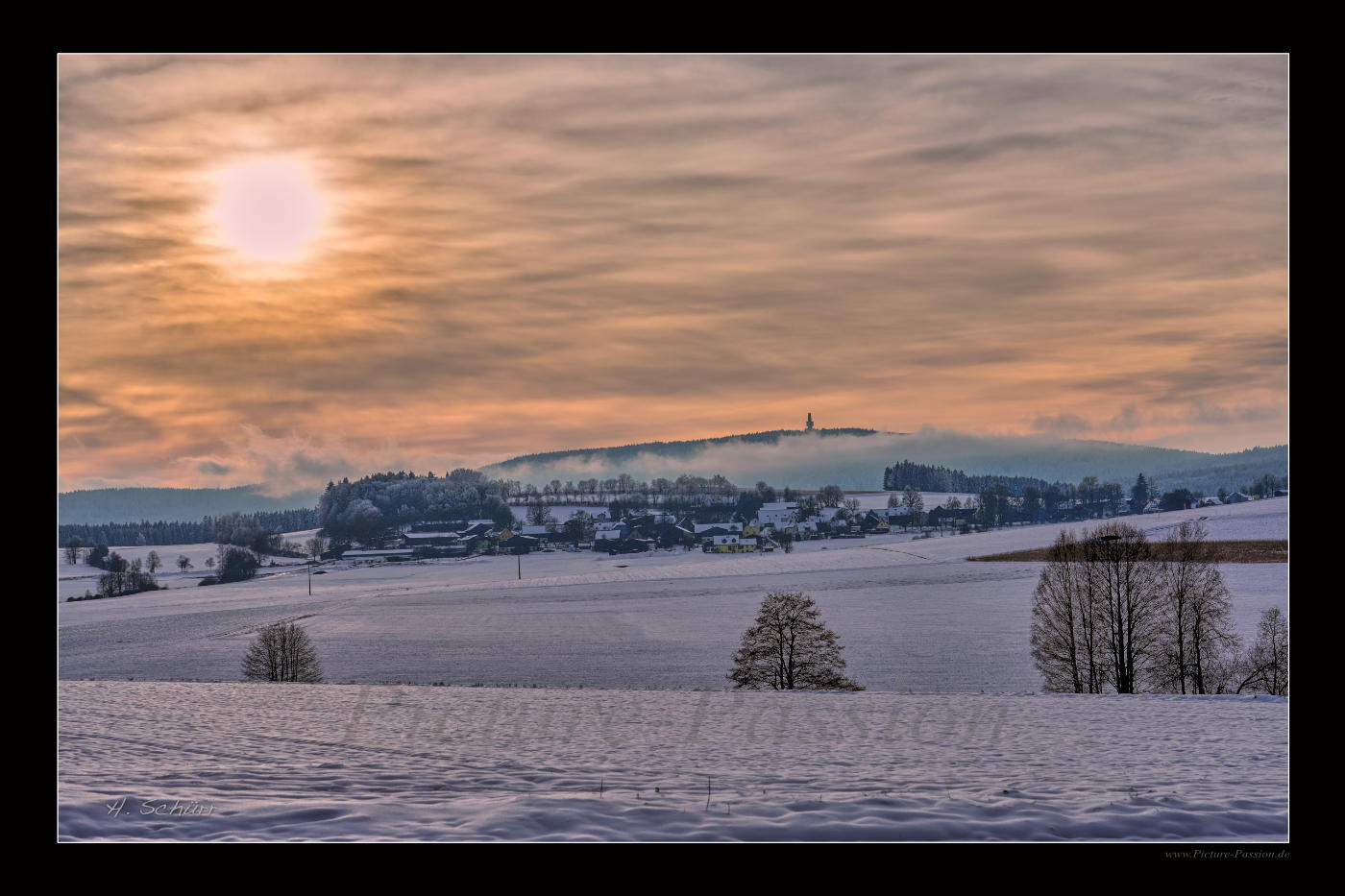 Winterlicher Sonnenuntergang