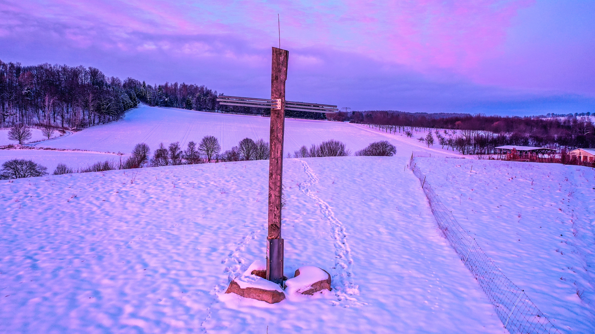 Winterlicher Sonnenuntergang 