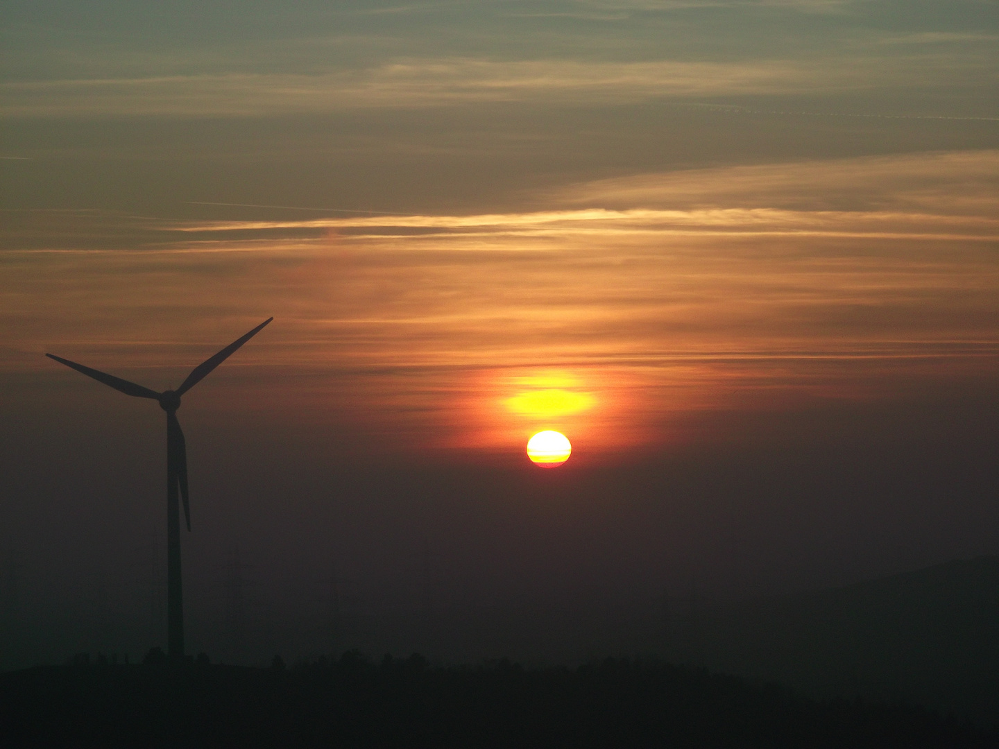 Winterlicher Sonnenuntergang Halde Hoppenbruch