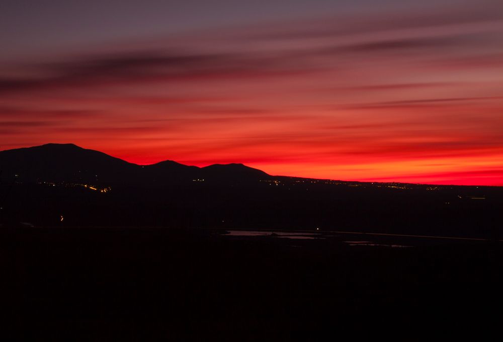 winterlicher Sonnenuntergang in Umbrien von Oli Grosse 