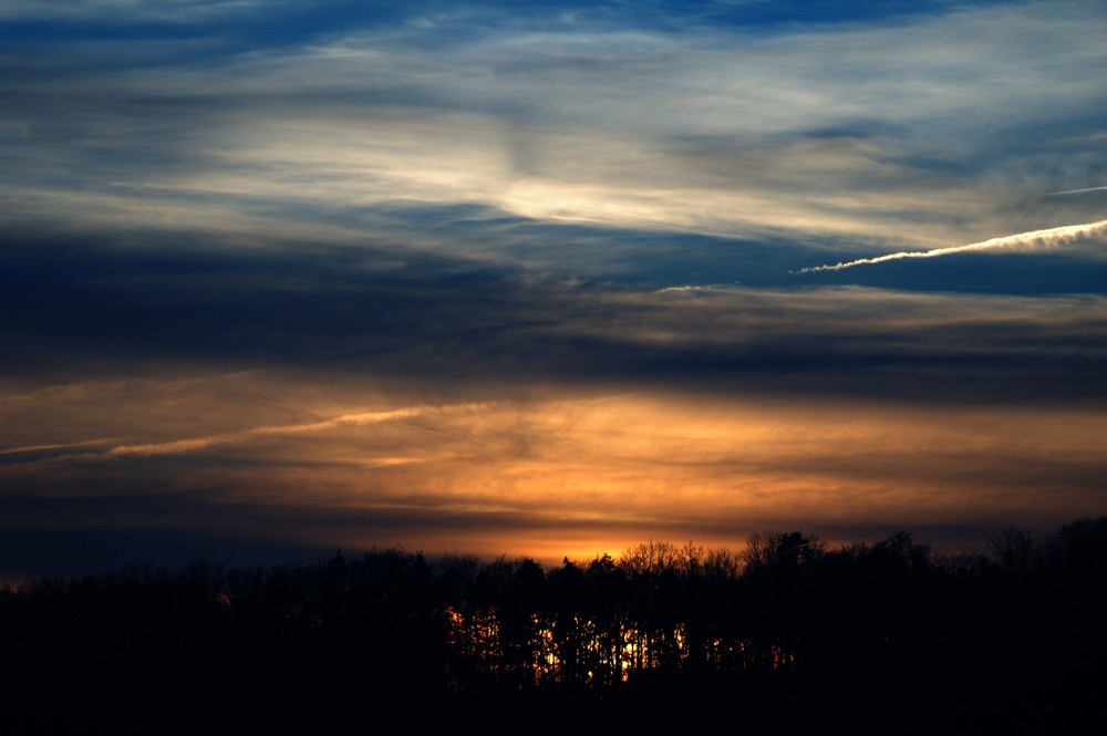 winterlicher Sonnenuntergang über Dätzingen