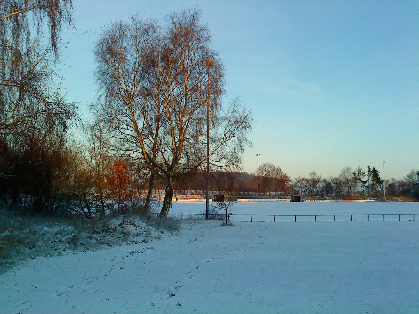 winterlicher Sportplatz