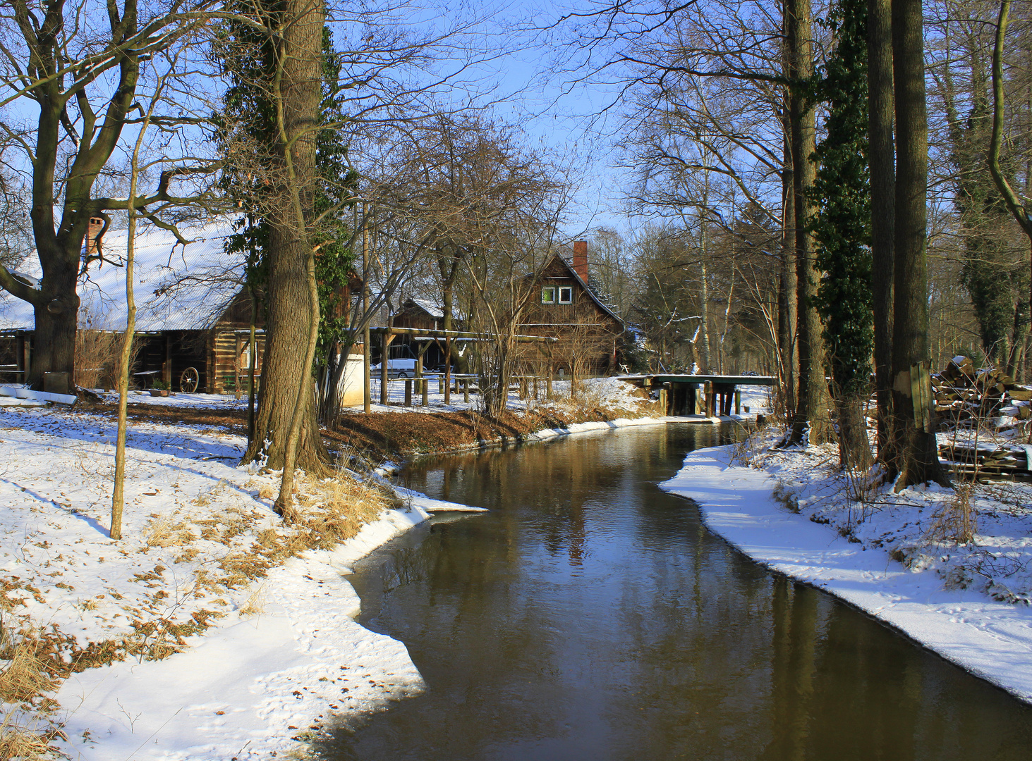 Winterlicher Spreewaldhof