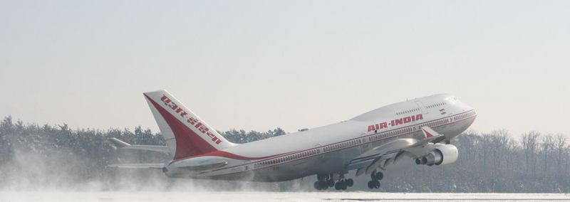 "Winterlicher TakeOff von AirIndia"