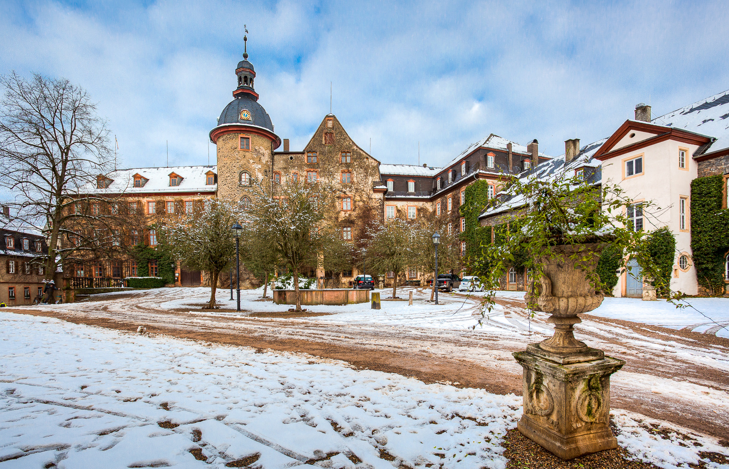 Winterliches Schloss Laubach 