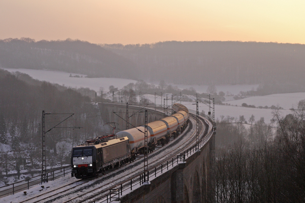 Winterliches Tal