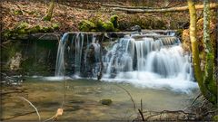 Winterlicht am Wasserfall