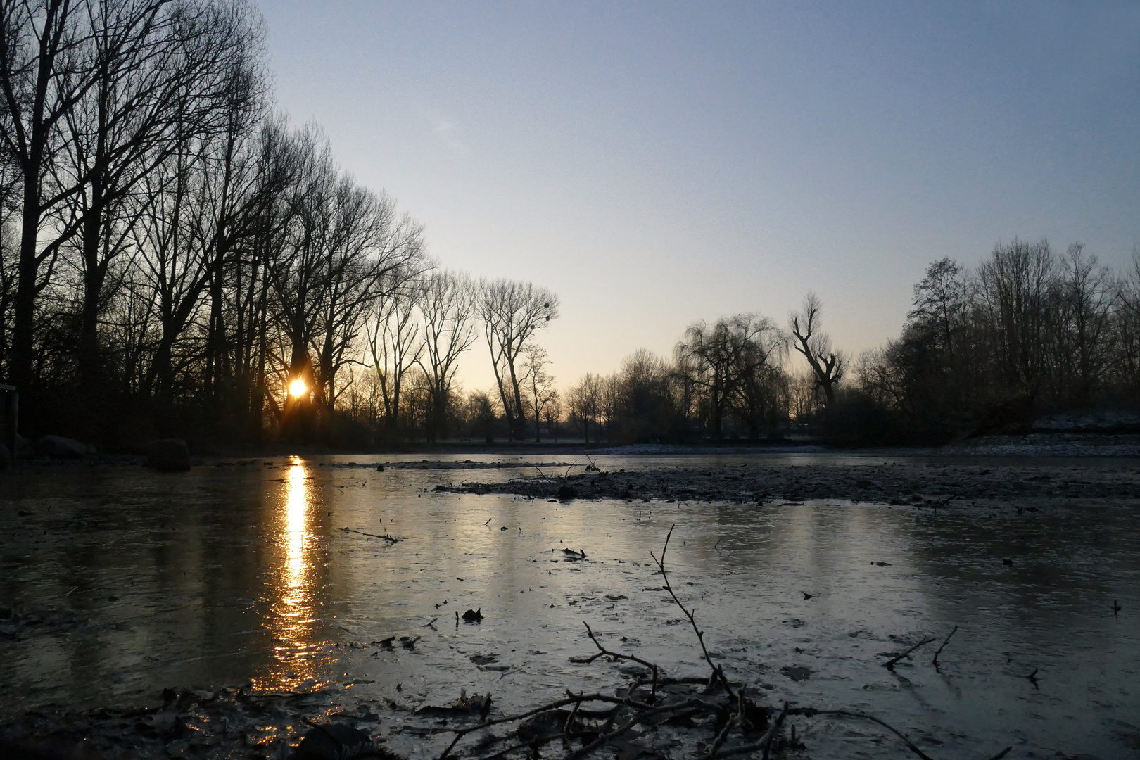 Wintermorgen am Lünischteich